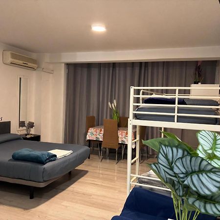 Mesones 10 Suites غرناطة المظهر الخارجي الصورة